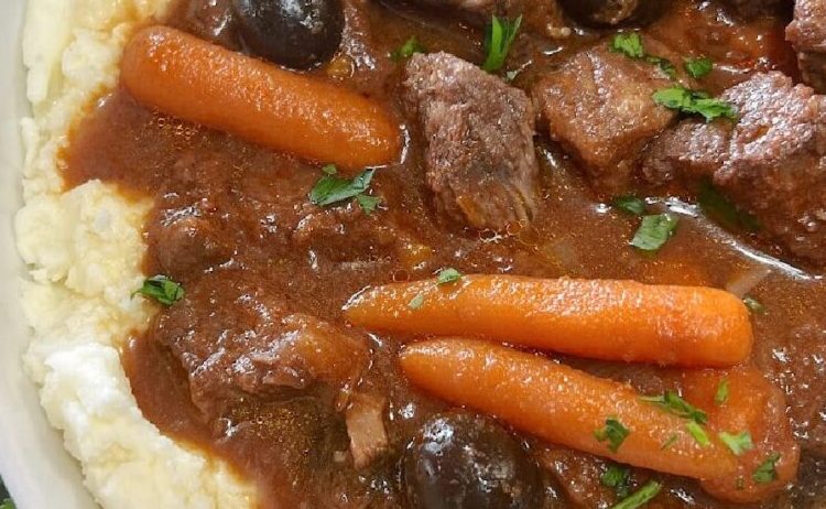 Beef Stew with Mashed Potatoes