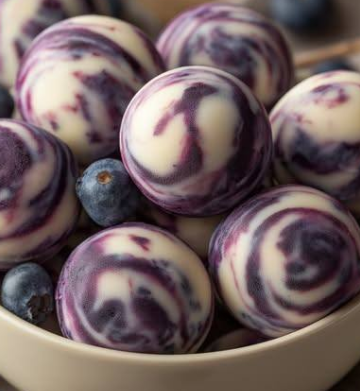 Blueberry Greek Yogurt Bites